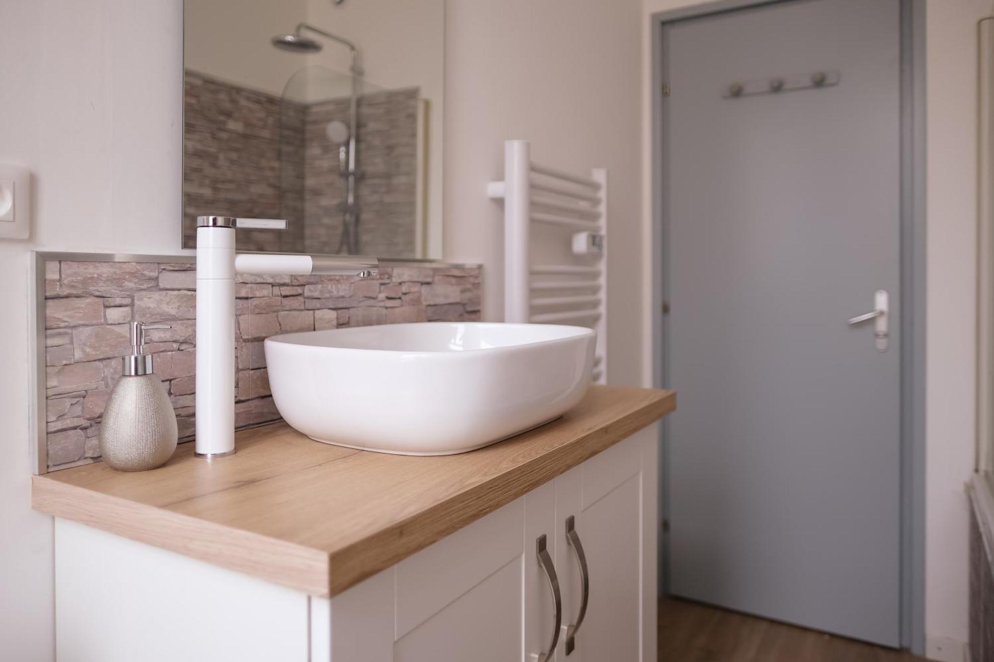 Le Spacieux A Saint-Omer - 2 Chambres, Centre Et Gare A Pied, Parking Gratuit Luaran gambar